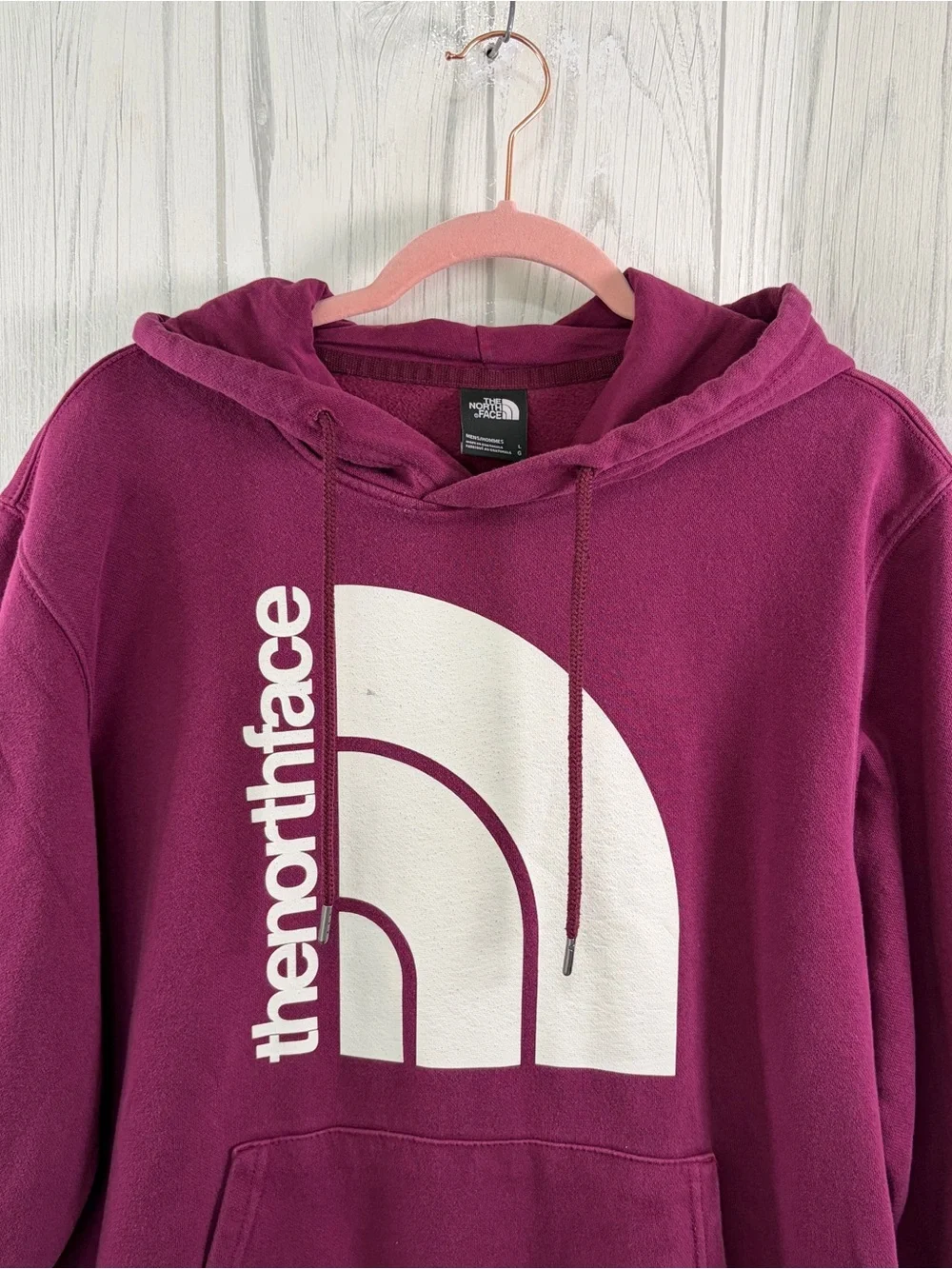 THE NORTH FACE Men’s Jumbo Half Dome Pullover Hoodie in Boysenberry, Large